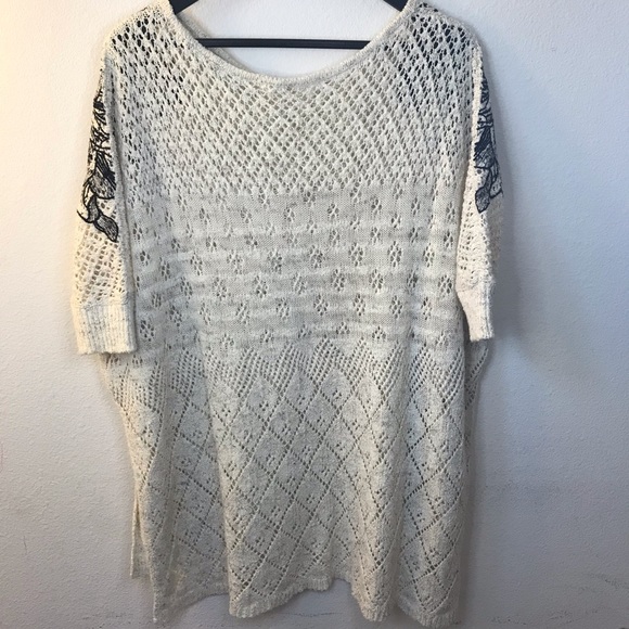 Anthropologie (Knitted & Knotted) Poncho - Picture 4 of 4